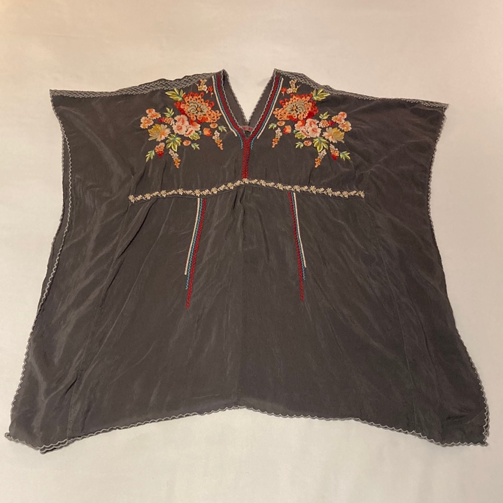 Johnny Was beautiful tunic. Incredible embroidery and details.
